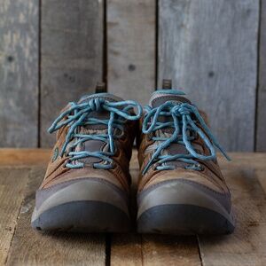 KEEN hiking boots, size 7